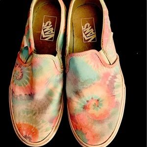Vans classic slip on size 9 tie dyed